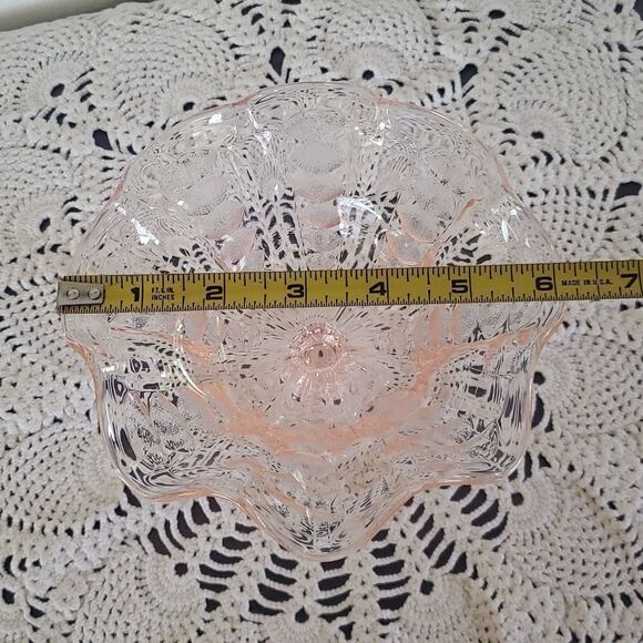 Beautiful Vintage Pink Dugan Depression Glass Footed Compote - Coin Spot Pattern - Picture 6 of 6
